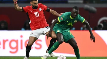 صدام الفراعنة والنسور.. موعد مباراة مصر ونيجيريا في كأس أمم إفريقيا والقنوات الناقلة